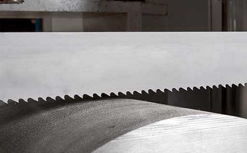 大足为什么说具有氮化钛涂层的双金属带锯条更适合干切？